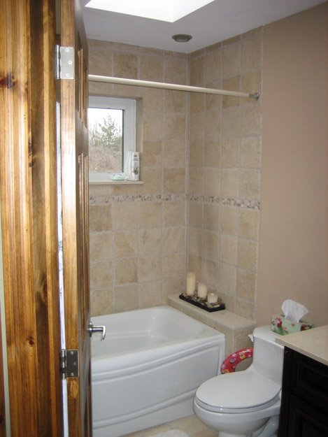 Ceramic tile installation from Scott's Flooring in Barrie, ON